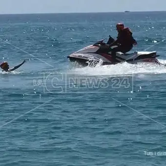 Sicurezza in mare, a Sellia Marina primo presidio dei vigili del fuoco in Calabria
