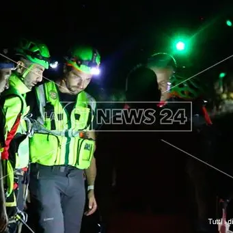 Si ferisce mentre fa trekking sul Pollino, salvataggio notturno per un escursionista