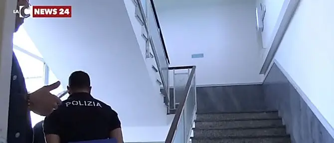 Vibo, cade dalla scala antincendio dell’ospedale: grave giovane paziente