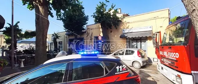 Incendio all'interno di un bar nel centro di Tropea: fiamme domate dai vigili del fuoco