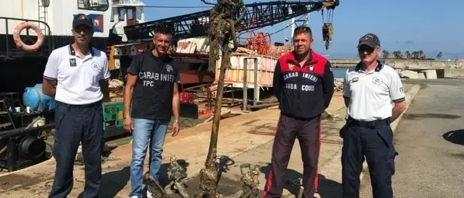 Al porto di Vibo Marina ritrovata un’ancora dell’Ottocento