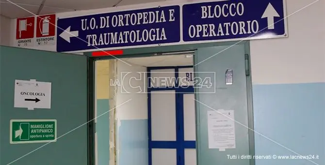 Ospedale di Castrovillari, si dimette il primario di Ortopedia