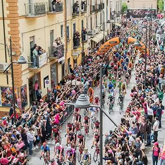 Giro d'Italia, la carovana rosa nel cuore del Pollino: confermata la tappa di Castrovillari
