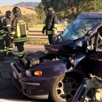 Incidente mortale sulla 106, aperto un fascicolo per omicidio stradale: tre gli indagati