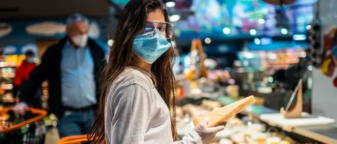 Coronavirus, Coldiretti: «Un italiano su quattro non indossa mascherina»