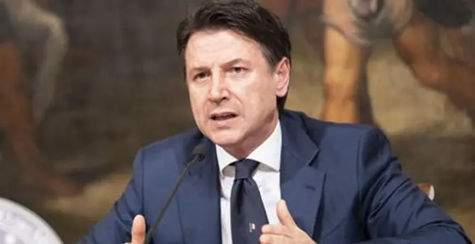 Migranti, il premier Conte: «No a ingressi irregolari, necessario intensificare i rimpatri»