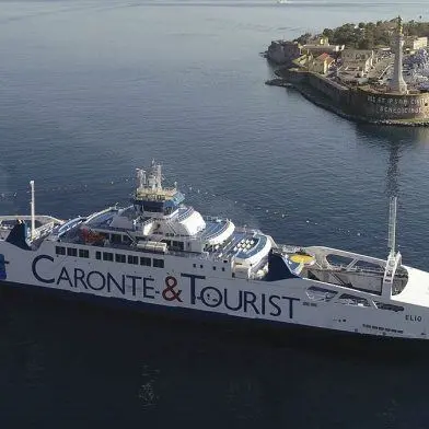 Traghetti Messina, l'Antitrust contro Caronte e Tourist: «Prezzi troppo alti»