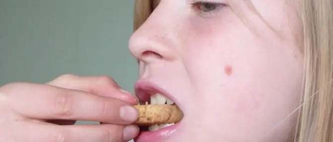 Coronavirus, più perdita di gusto e olfatto nei pazienti giovani: la ricerca