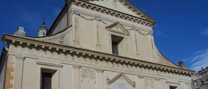 Morano Calabro riapre le chiese, il sindaco: «Segnale di speranza per la comunità»