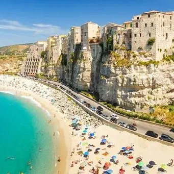 Tropea e Capo Vaticano a Linea Blu su Rai 1 in tutto il loro splendore