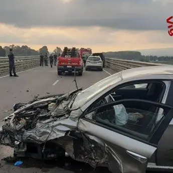 Incidente sulla statale 18 nel Lametino, due feriti in uno scontro frontale