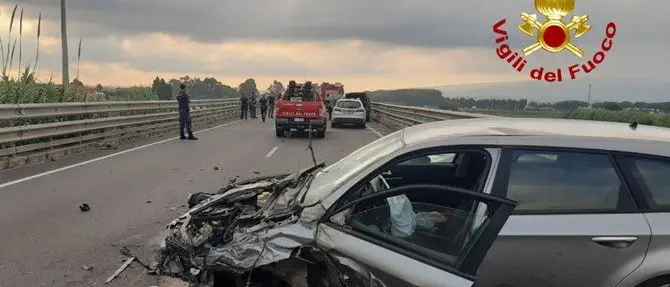 Incidente sulla statale 18 nel Lametino, due feriti in uno scontro frontale