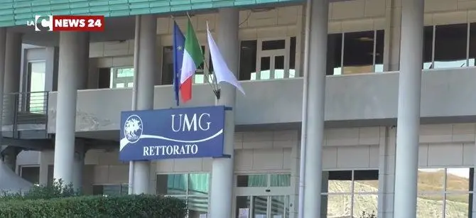 Medicina, all'Università di Catanzaro 70 posti in più e nuovi corsi di laurea