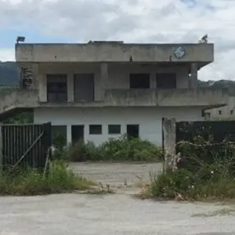 Una fiera permanente del “Made in Calabria” al posto del capannone dei veleni