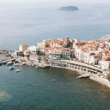 Ancora una violenta rissa a Diamante, pestato a sangue un giovane