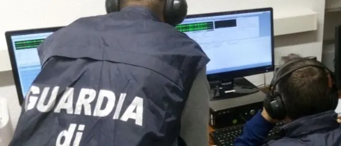 In giro invece che in ufficio, chiuse le indagini su 2 dipendenti di Asp e ospedale di Lamezia