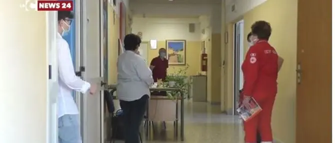 Scuola: la Calabria si prepara alla riapertura. Tra spazi che mancano e norme incerte