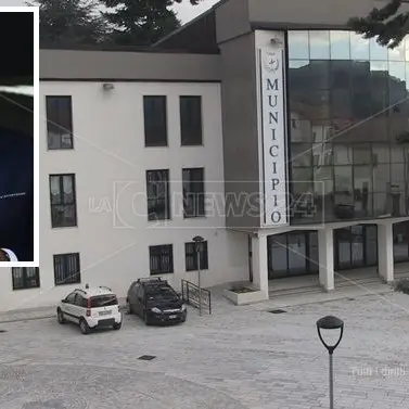 Comunali a San Giovanni in Fiore, Oliverio esce di scena: nessun candidato nelle liste di Lacava