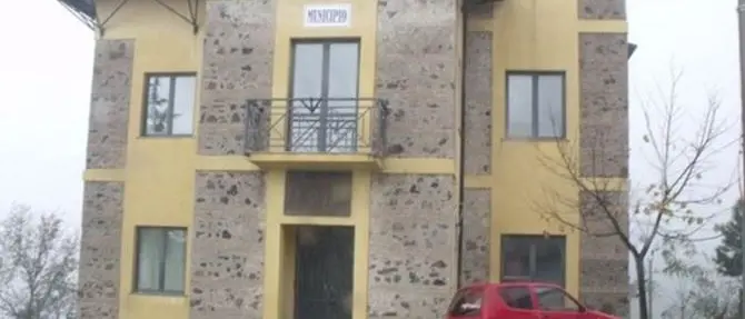 Polia, dimessi sindaco e consiglieri dopo l’arresto dell’assessore