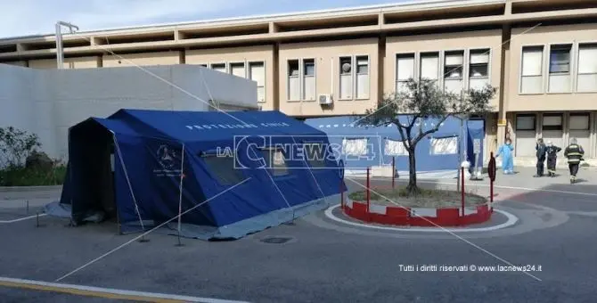 Coronavirus, nuovo caso a Corigliano Rossano: è arrivato in città con un bus