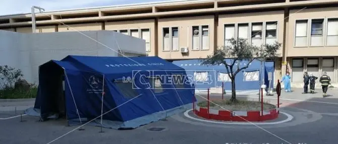 Coronavirus, nuovo caso a Corigliano Rossano: è arrivato in città con un bus