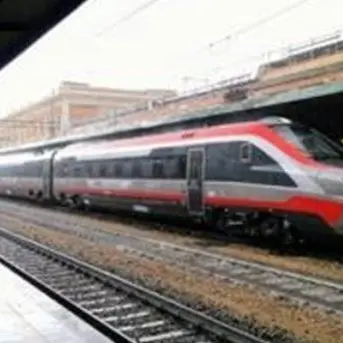 Treni, l'assessore rassicura: «Frecciargento partirà ancora da Sibari»