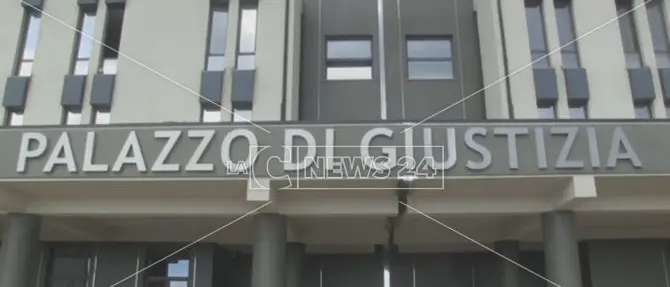 Inchiesta White collar, tagliato agrumeto al presunto boss delle aste giudiziarie truccate