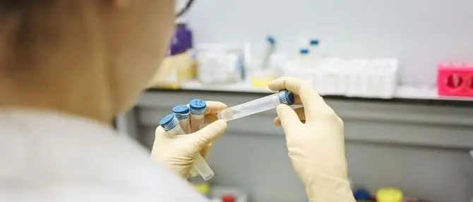 Riapertura scuole, medici e insegnanti non obbligati al test anti-covid: caos in Calabria