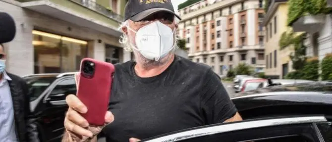 Coronavirus, Briatore lascia l’ospedale: quarantena a casa della Santanchè