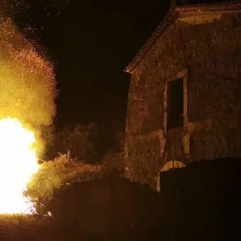 Saracena, incendio nella notte minaccia l'ex Convento dei Cappuccini