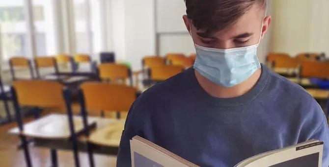 Via alle prime lezioni ma c’è un caso di Covid: subito chiusa la scuola