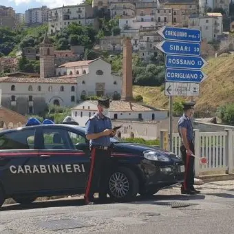 Corigliano Rossano, minaccia di morte e deruba un giovane: arrestato