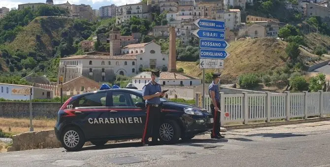 Corigliano Rossano, minaccia di morte e deruba un giovane: arrestato
