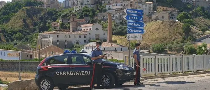 Corigliano Rossano, minaccia di morte e deruba un giovane: arrestato