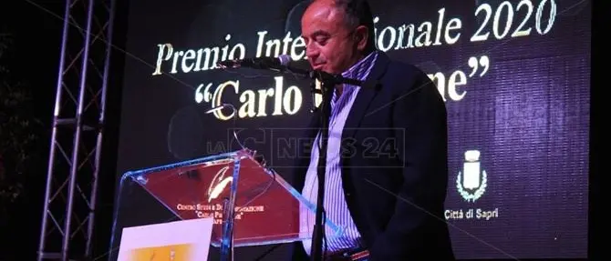 Gratteri: «I politici dopo le elezioni scompaiono, sul territorio resta solo la mafia»