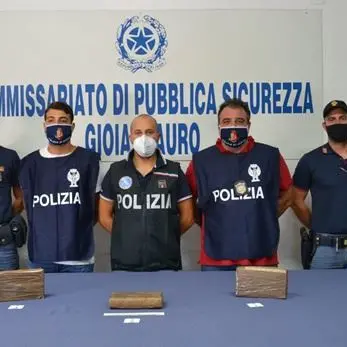 In auto con tre chili di cocaina, arrestato 39enne a Gioia Tauro