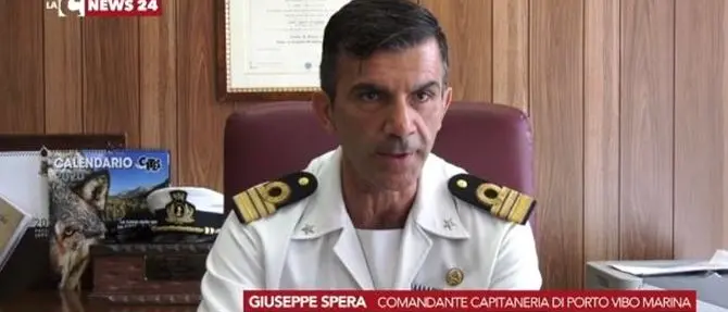 Vibo Valentia, Spera lascia il comando della Capitaneria di porto