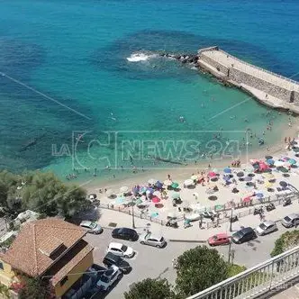 Pizzo, boom di presenze ad agosto. Ora i turisti volano via «come… ‘aceji»