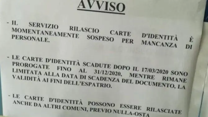 Cosenza, non c'è personale: sospeso il rilascio delle carte identità