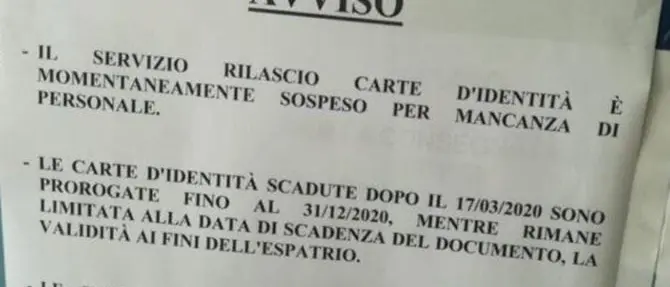 Cosenza, non c'è personale: sospeso il rilascio delle carte identità