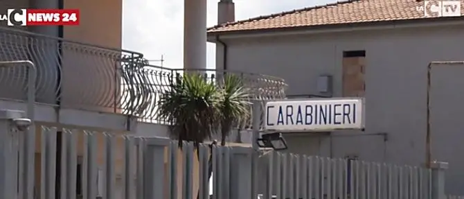 Intimidazione carabiniere, l’assessore De Caprio in visita a Sant’Onofrio
