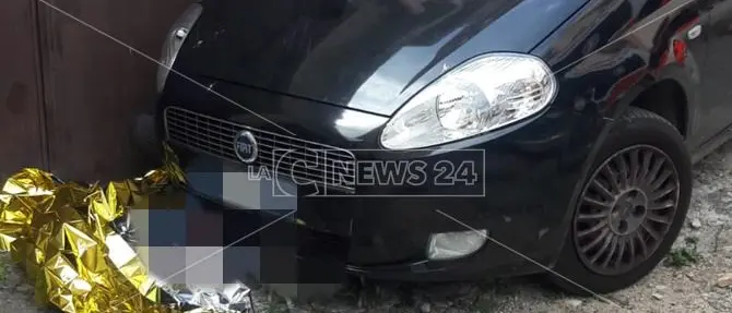 Incidente a Corigliano Rossano, morto 86enne travolto dalla sua auto