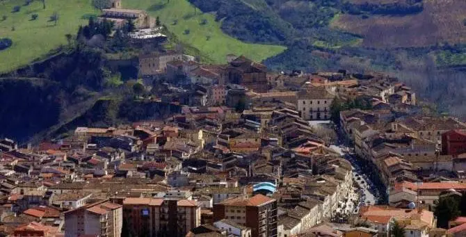 Castrovillari verso le elezioni, tour nei quartieri per i candidati a sindaco