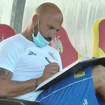 Calcio, il Catanzaro si prepara al campionato: parla mister Calabro