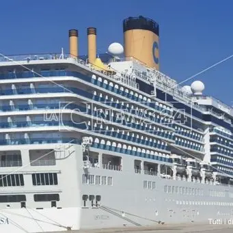 Corigliano Rossano, con la nave di Costa crociere attracca anche la speranza