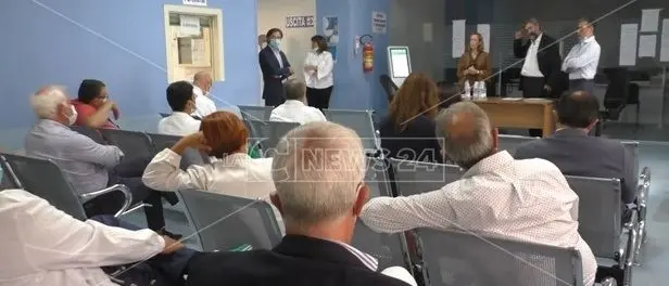 La senatrice Vono e i vertici Asp a Soverato, in arrivo risorse per l'ospedale