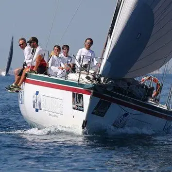Vela, il calabrese Marco Dignitoso vince il prestigioso trofeo “La Cinquecento”