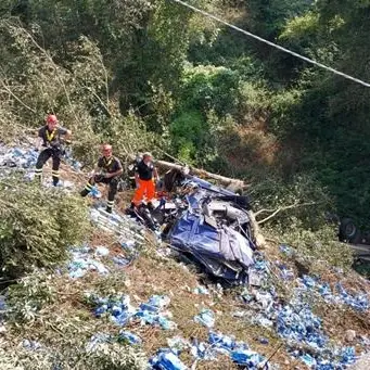 Incidente nel Reggino, camion in una scarpata: morto il conducente