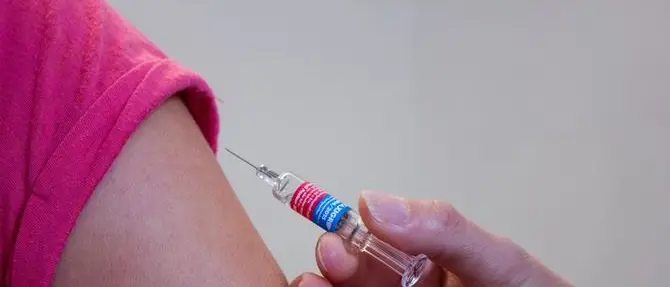 Obbligo vaccino anti-influenzale: il Tar Calabria dice No, quello del Lazio Sì