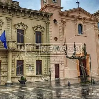 Elezioni a Castrovillari, l'appello della Cisl ai cinque candidati a sindaco